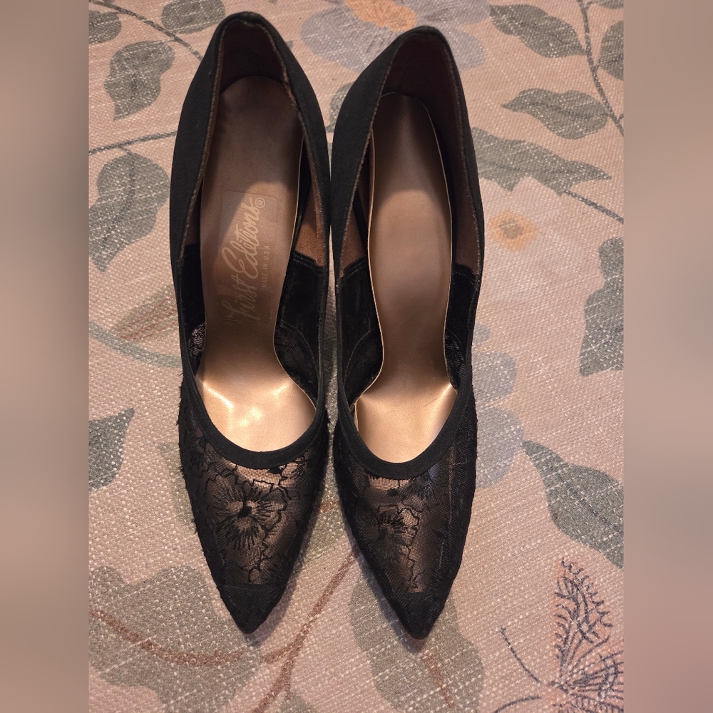 Elegant Black Lace Vintage Shoes